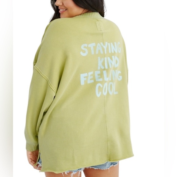 American Eagle New Stay Feeling Cool Sweatshirt Lime Green Size M - Picture 1 of 4